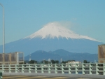 タクシーから見える富士山