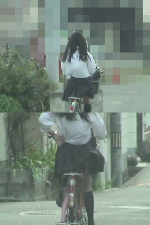【盗撮画像】JKが自転車に乗ると局部にサドルが当たってるという事実！ 39枚 No.22