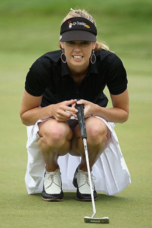 女子プロゴルファーのお宝パンチラ・太ももたっぷりエロ画像まとめ 39枚 No.12