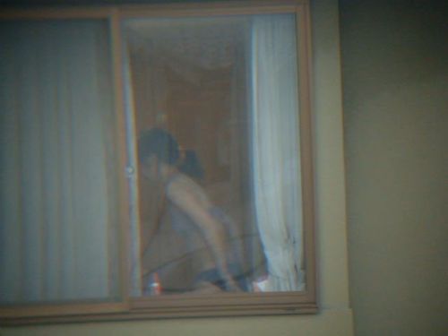民家のおっぱい・股間丸出しな女の子を窓の外から盗撮したエロ画像 41枚 No.31