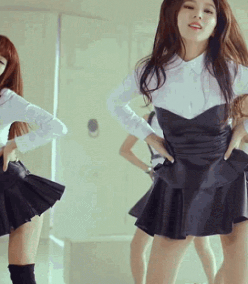 【GIF画像】K-POPアイドルの腰振りダンスがエロ過ぎwww 20枚 No.19