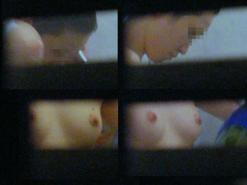 窓から見える全裸お姉さんのおっぱいに注目した盗撮エロ画像 31枚 No.10