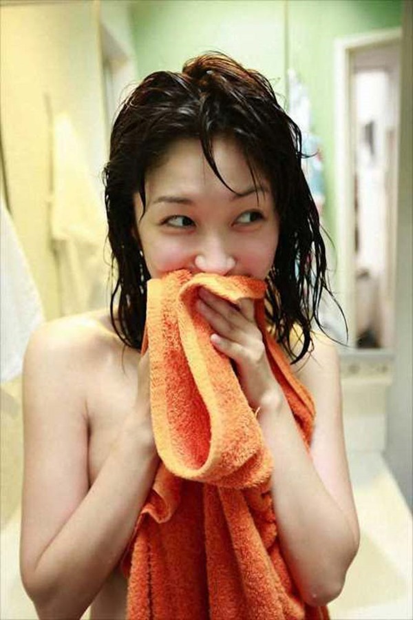 小野真弓の風呂上りヌード画像5