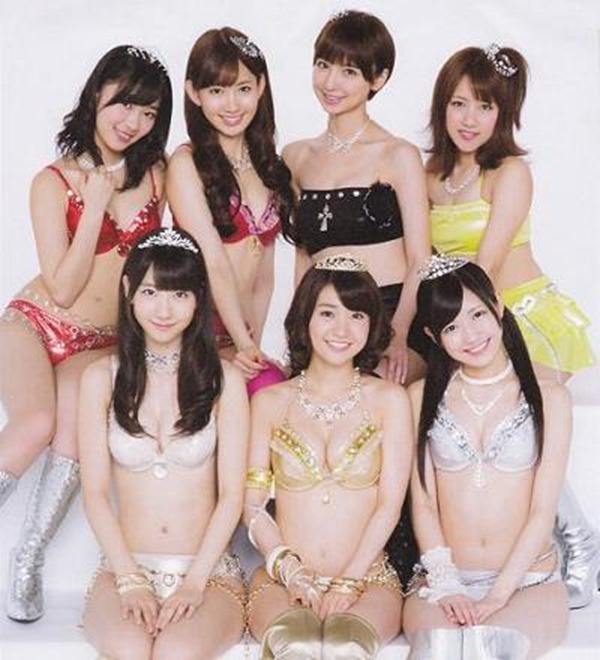 AKB48メンバーのパンチラエロGIF画像15